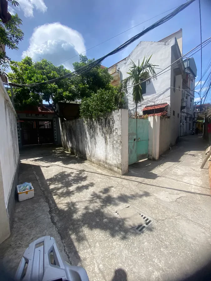 SIÊU HIẾM ĐÂT ĐẦU TƯ PHỐ  Nguyễn Văn Linh 96 m2 mặt tiền 8.35 X 9.5 Tỷ Long Biên Hà Nội. 4