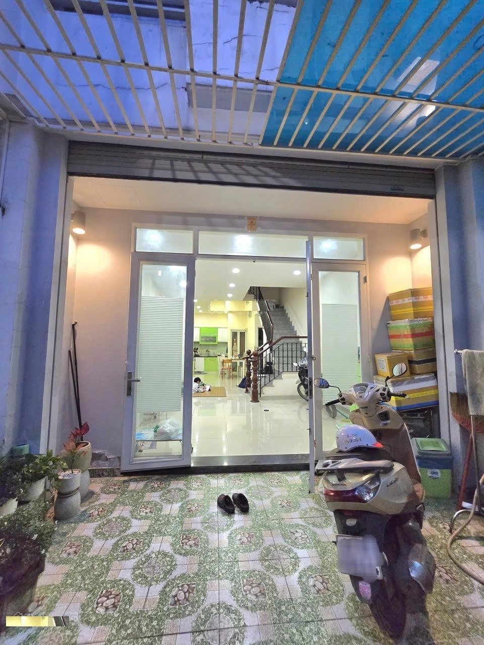 Cho thuê nhà đường 18, Phường Hiệp Bình Chánh, Diện tích 240m²,trệt 2 lâu,4PN Giá 17 Tri