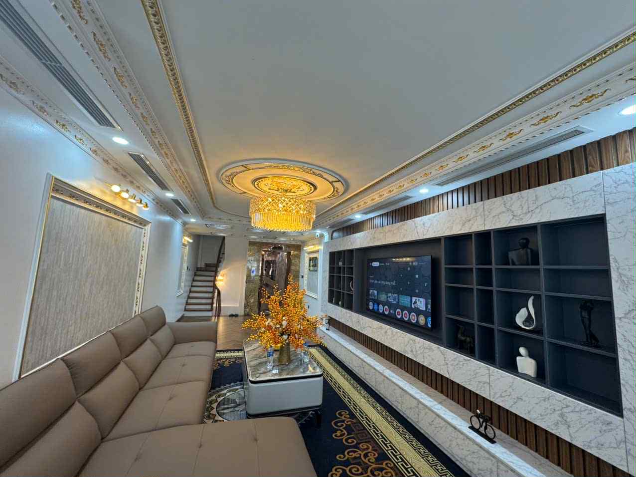 bán nhà mặt phố Phúc Đồng, 8 tầng thang máy, full nội thất, vừa ở vừa kinh doanh 2