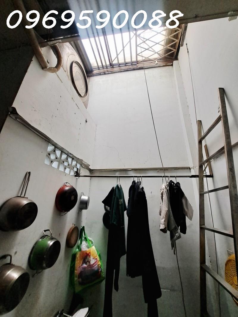 Bán nhà 2 tầng 55m2 hẻm Tân Kỳ Tân Quý Tân Phú, sổ hồng chính chủ 5.5 tỷ. 3