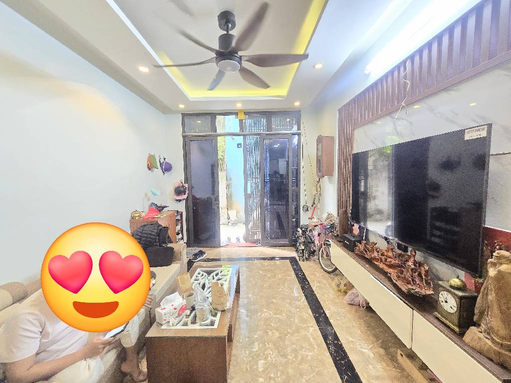 Cần bán Nhà mặt tiền đường Tân Khai, Phường Mai Động, Diện tích 31m², Giá 7.1 Tỷ