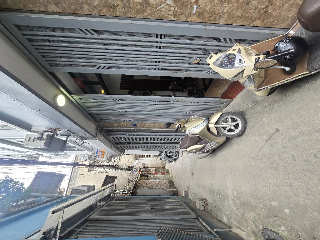 Cần bán Nhà mặt tiền đường Tân Khai, Phường Mai Động, Diện tích 31m², Giá 7.1 Tỷ 5