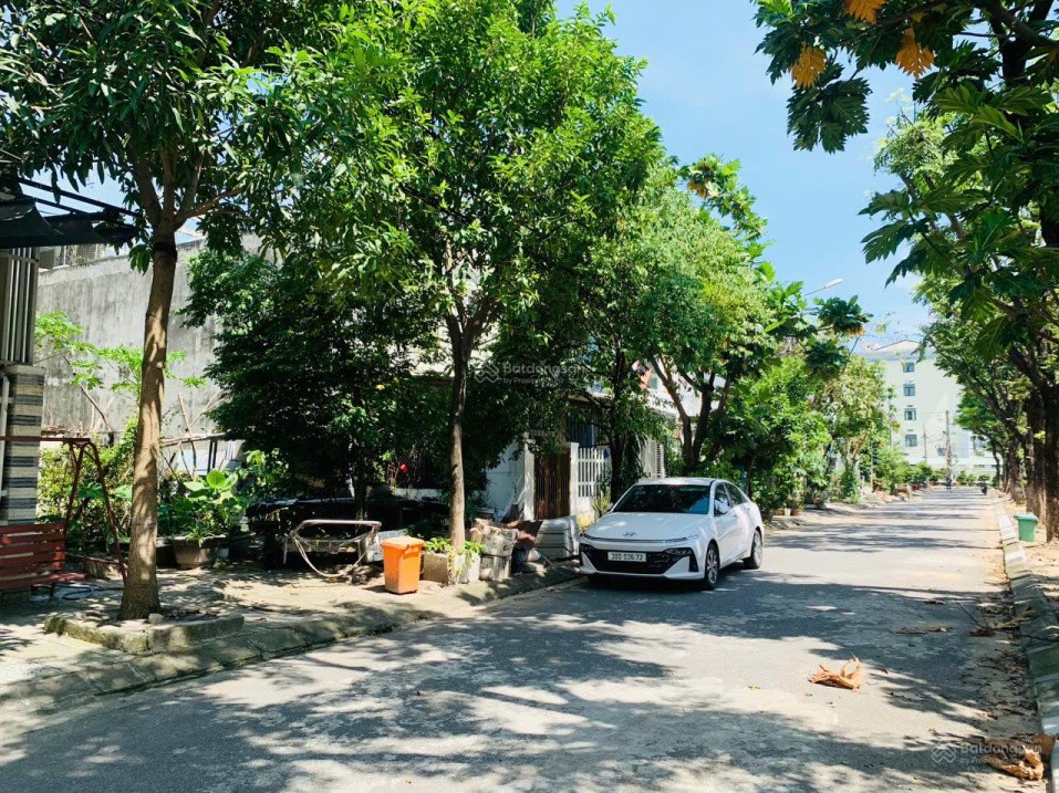 [ Bán gấp ] Đất mặt tiền Đỗ Năng Tế ngay UB Quận Liên Chiểu, 100m2 (5x20)  Vị trí đẹp trung tâm 5