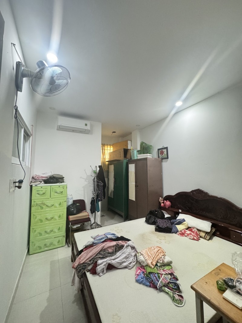 Bán nhà 4 tầng, 4PN, đường Số 22, Tăng Nhơn Phú B, Q.9, TP HCM. DT 53m2, SH, 6.9 tỷ. 4