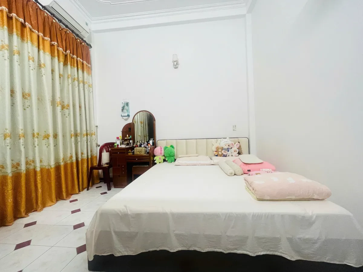 BÁN NHÀ Phố Bùi Xương Trạch 48m2 X 4   tầng X 13.4 Tỷ Thanh Xuân Hà Nội KIMH DOANH - Ô TÔ QUA. 5