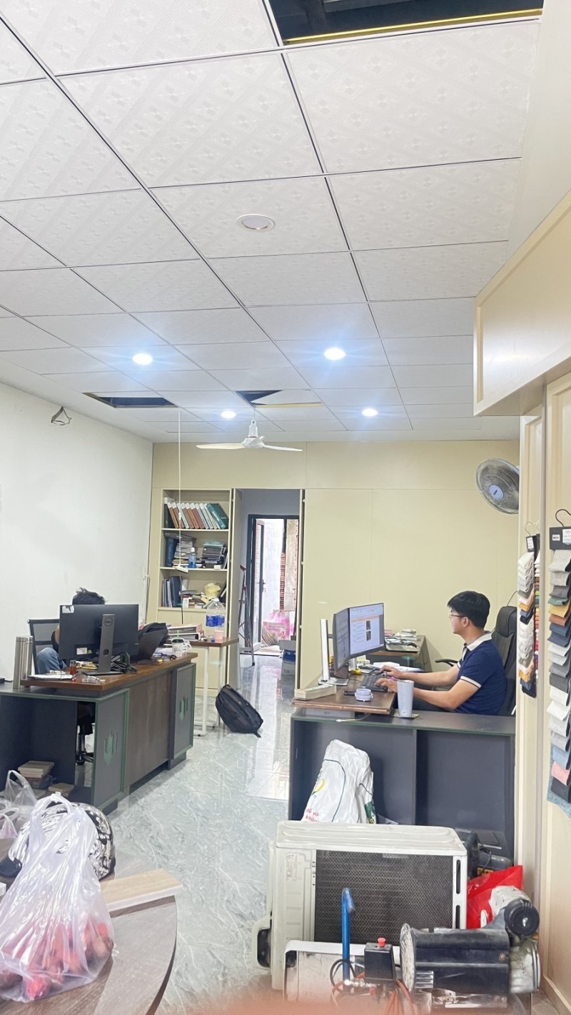 Bán nhà đường 112, Phước Long A, Q.9, HCM. DT 104m2, 2 tầng, 2PN, SH, giá 7.2 tỷ. 3