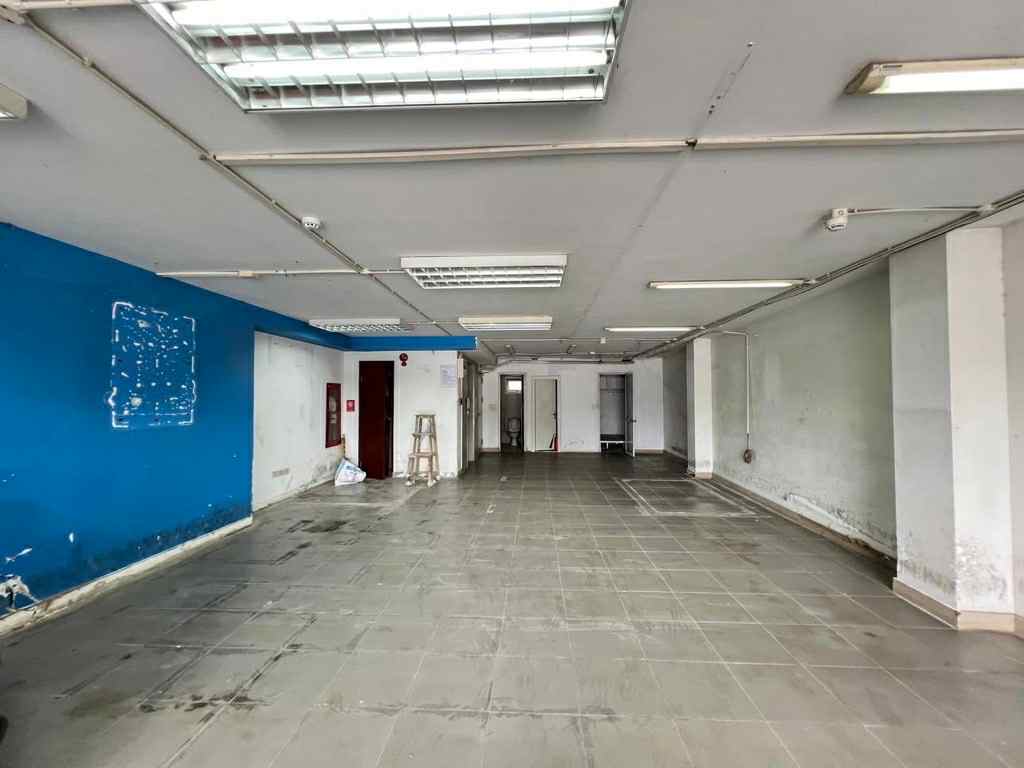 bán nhà mặt phố Xuân Diệu, 8 tầng, thông sàn kinh doanh 3