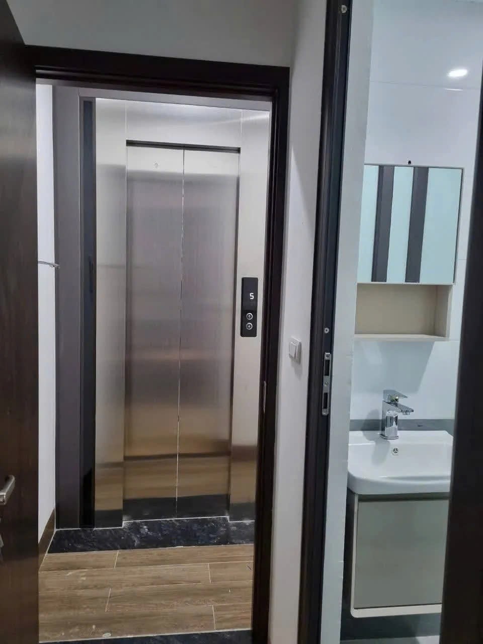 Bán Nhà Trung Liệt 23/27m2. 7 tầng. mặt tiền 3.1m. giá 10.35 tỷ Đống Đa Hà Nội 3
