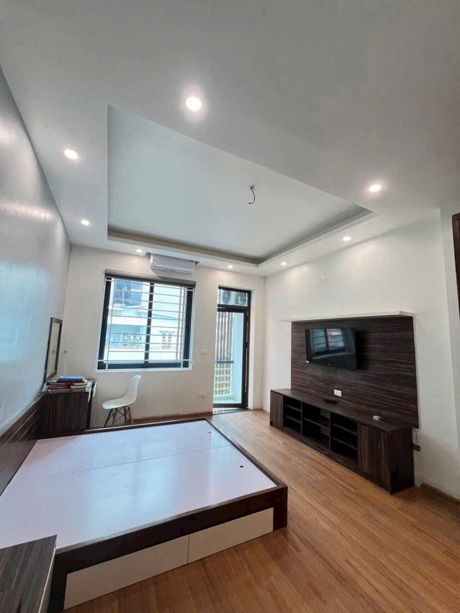 Bán nhà mặt chợ Phương Mai - Ngõ Ô tô kinh doanh sầm uất - Thông các ngả - 5 tầng Ô chờ thang máy 4