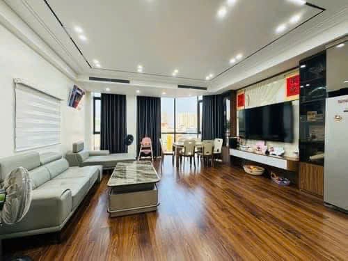 Bán nhà mặt phố Vũ Hữu tương lai là mặt phố lớn - thẳng tắp 50m ra mặt phố Lê Văn Lương, 105m MT 4