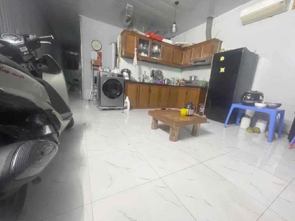 Bán nhà cấp 4 mặt ngõ 271 Bùi Xương Trạch Ô tô tránh, kinh doanh - 105m quy hoạch ổn định - Gía