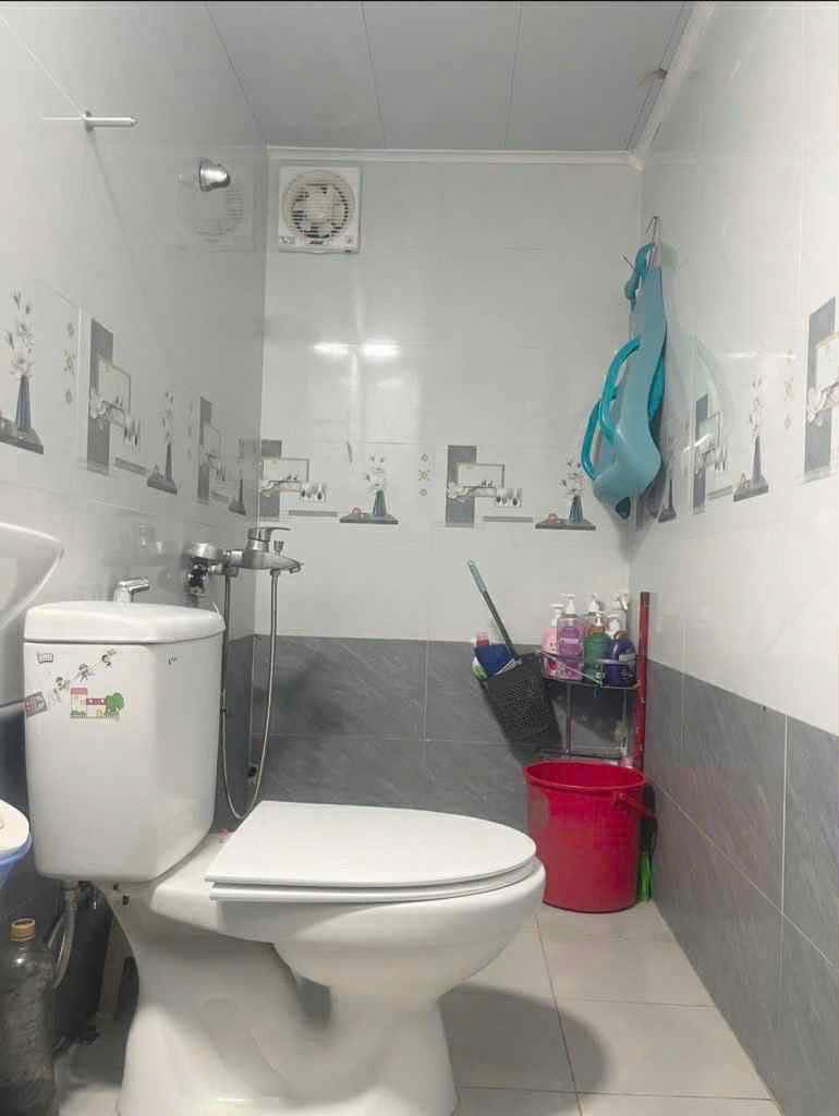 Bán nhà cấp 4 mặt ngõ 271 Bùi Xương Trạch Ô tô tránh, kinh doanh - 105m quy hoạch ổn định - Gía 4