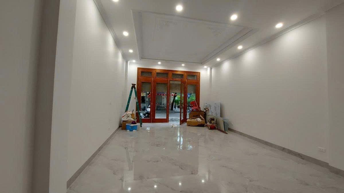Bán nhà phân lô bộ công an Khương Hạ - Ô tô 45 chỗ đỗ cửa 46m nở hậu giá 14,8 tỷ 2