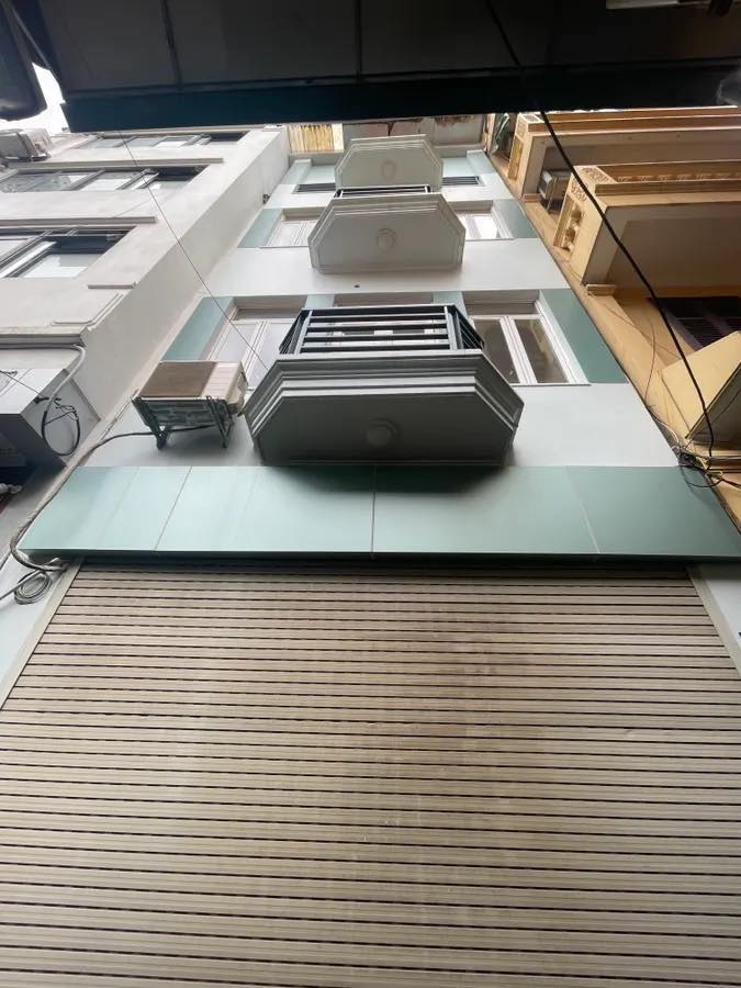 BÁN NHÀ ĐẠI LA HAI BÀ TRƯNG VF3 ĐỖ CỬA KINH DOANH THOÁNG SÁNG 4 TẦNG 8,4 TỶ 3