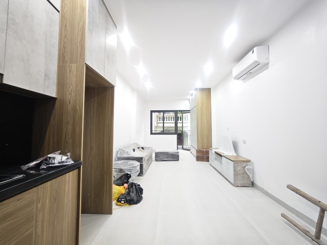 Bán nhà Trần Cung, Hoàng Quốc Việt, Phân lô, Oto vào nhà, Thang máy, Nội thất xịn, Kinh doanh, 52m2 4