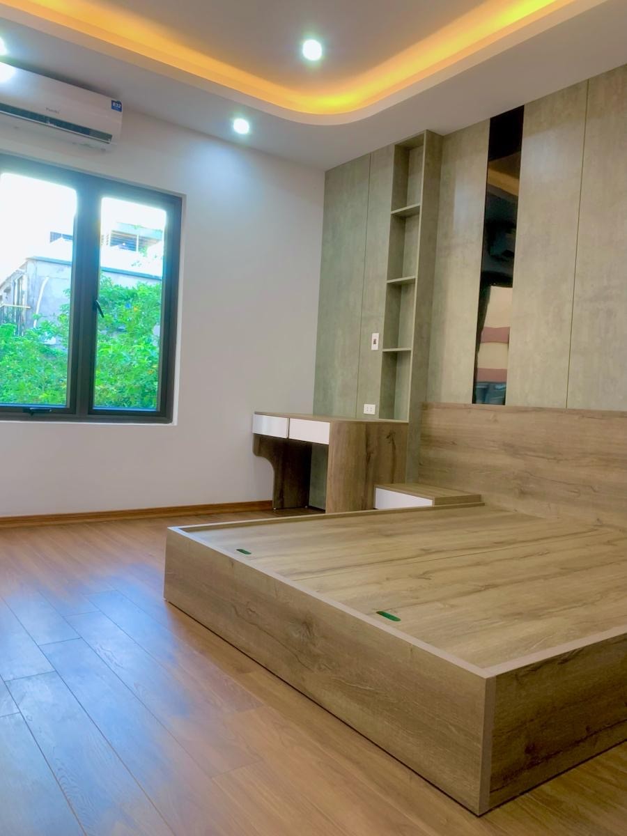 Cần bán Nhà ở, nhà cấp 4, nhà hẻm đường Kim Ngưu, Phường Vĩnh Tuy, Diện tích 50m², Giá 17.8 Tỷ 2