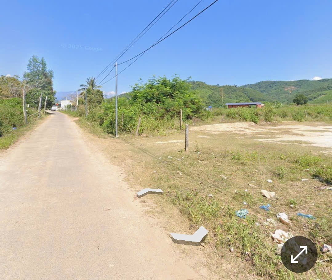 Bán đất Khánh Phú gần full thổ cư mặt tiền đường nhựa bên hông Uỷ ban xã đi vào 3