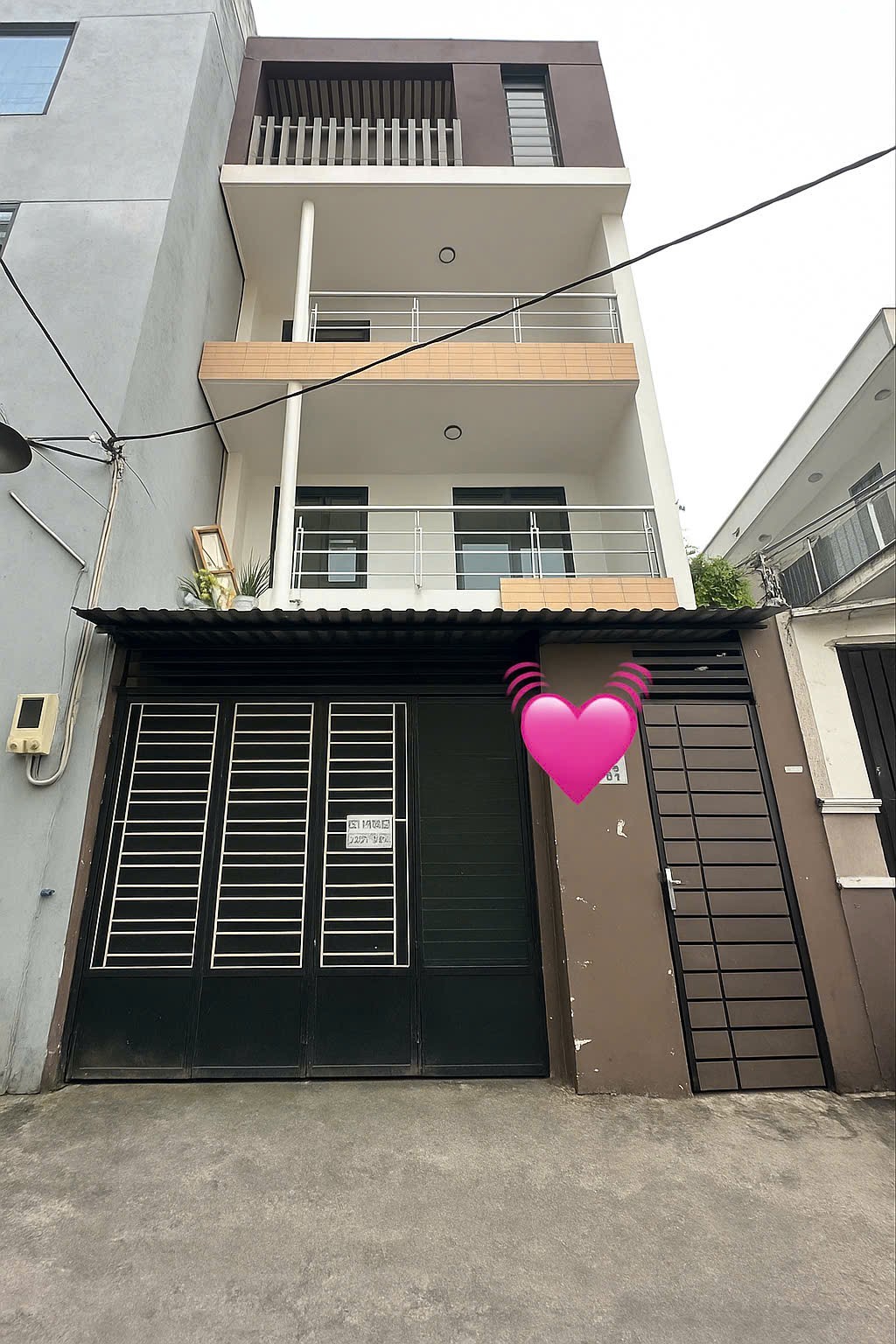 CHDV CẠNH ĐH HUTECH - 84m2 NỞ HẬU - 8 PHÒNG LUÔN FULL - 15 TỶ 5
