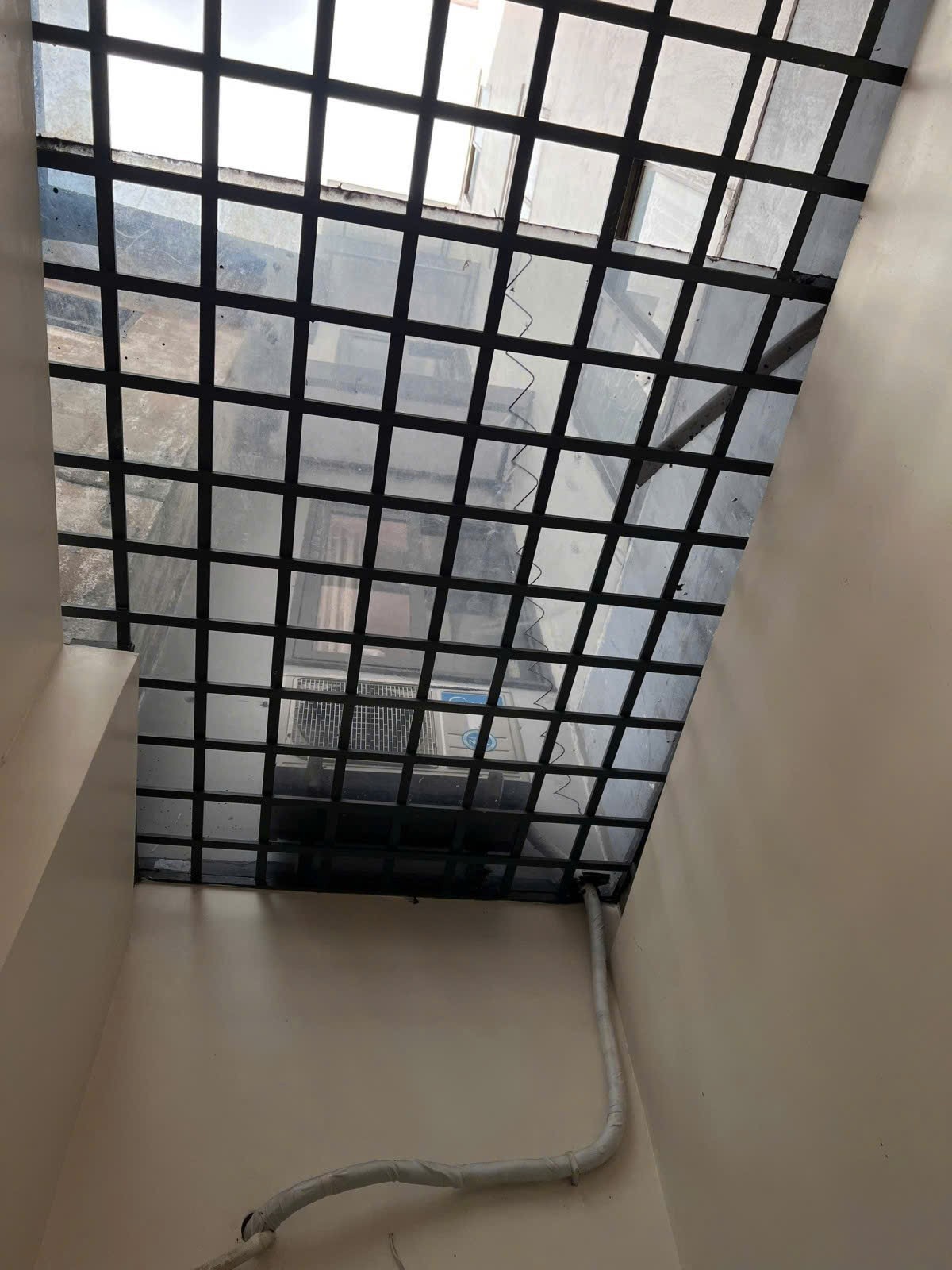 MẶT TIỀN PHÚ NHUẬN - 4 TẦNG ĐẸP 70M² (4×17) - GIÁ RẺ 14.2 TỶ - CHO THUÊ 30TR/THÁNG 3
