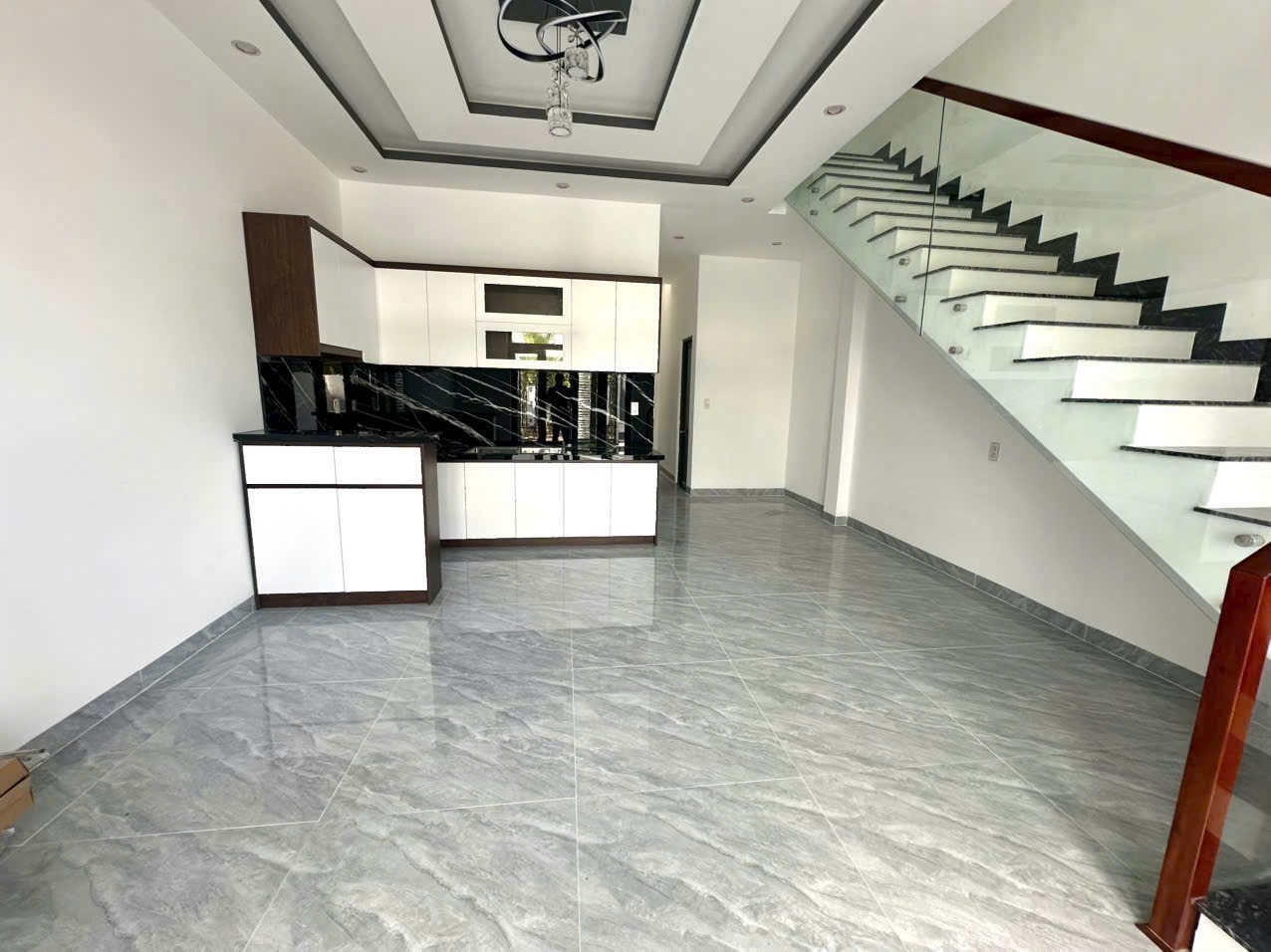 Bán nhà Diên Điền mới hoàn thiện ngay trung tâm xã - hẻm Rọc Chu đường thông 10