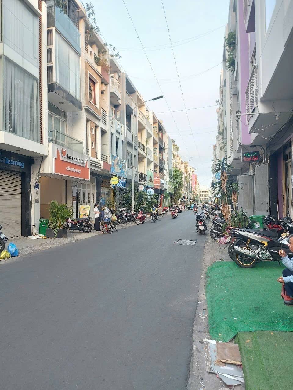 GIẢM SỐC 4 TỶ - MẶT TIỀN HOA LAN PHÚ NHUẬN - 6PN - 1 HẦM - KINH DOANH VIP 2