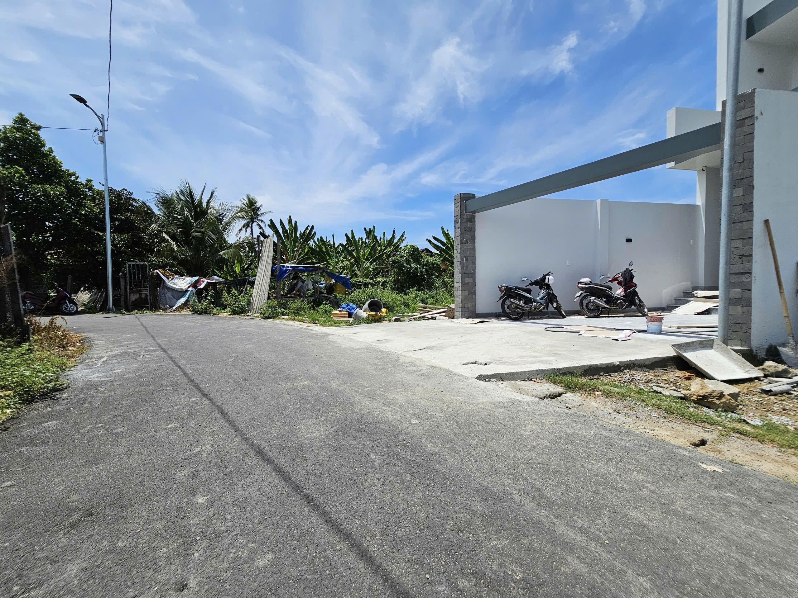 Bán đất Diên Hoà thôn Lạc Lợi full thổ sau cây xăng Hưng Thịnh đi vào - đường nhựa thông 3