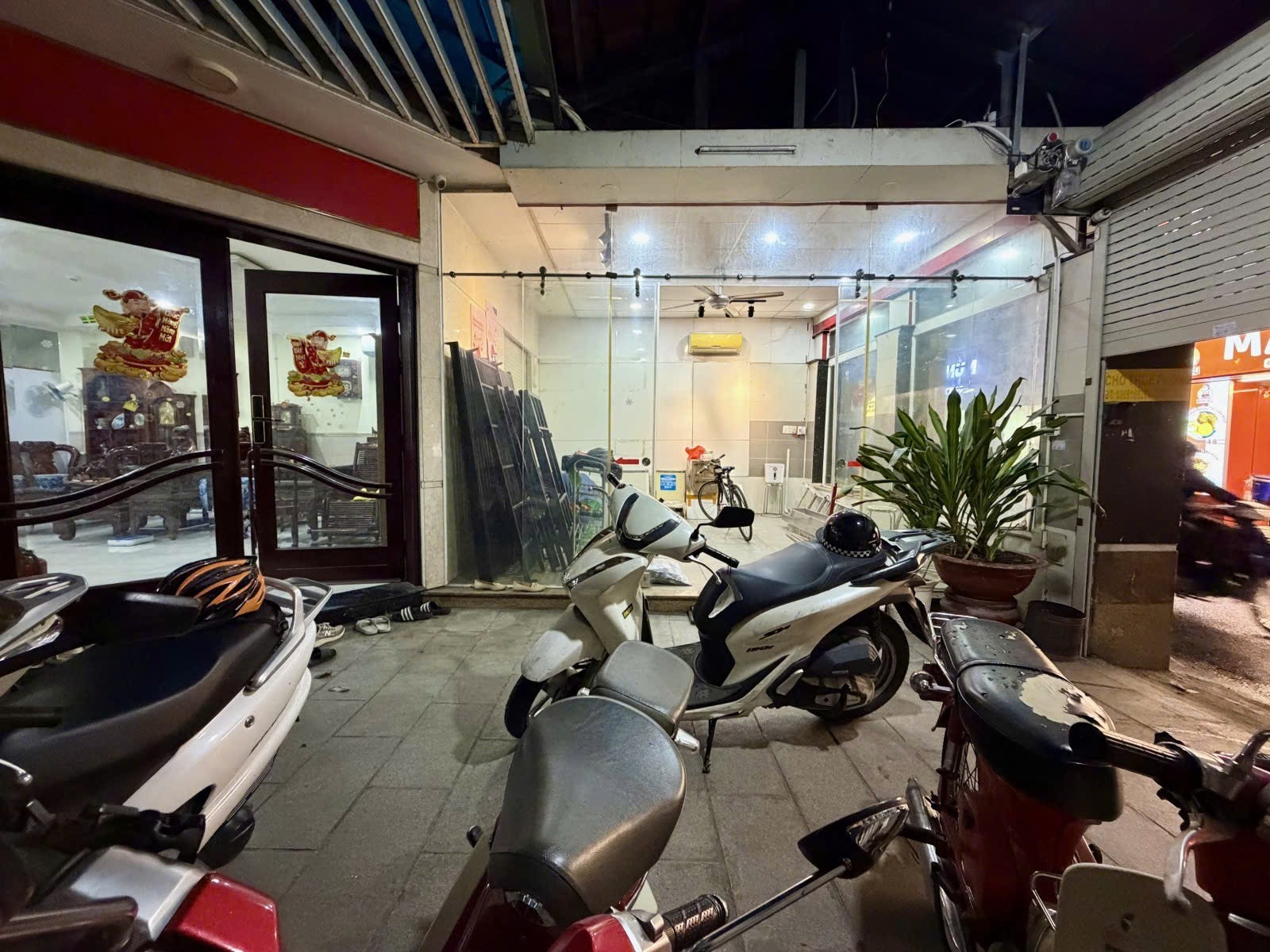 BIỆT THỰ NGUYỄN GIA TRÍ - 3 TẦNG 180M2 (9×20) VUÔNG A4 - 32.5 TỶ 3