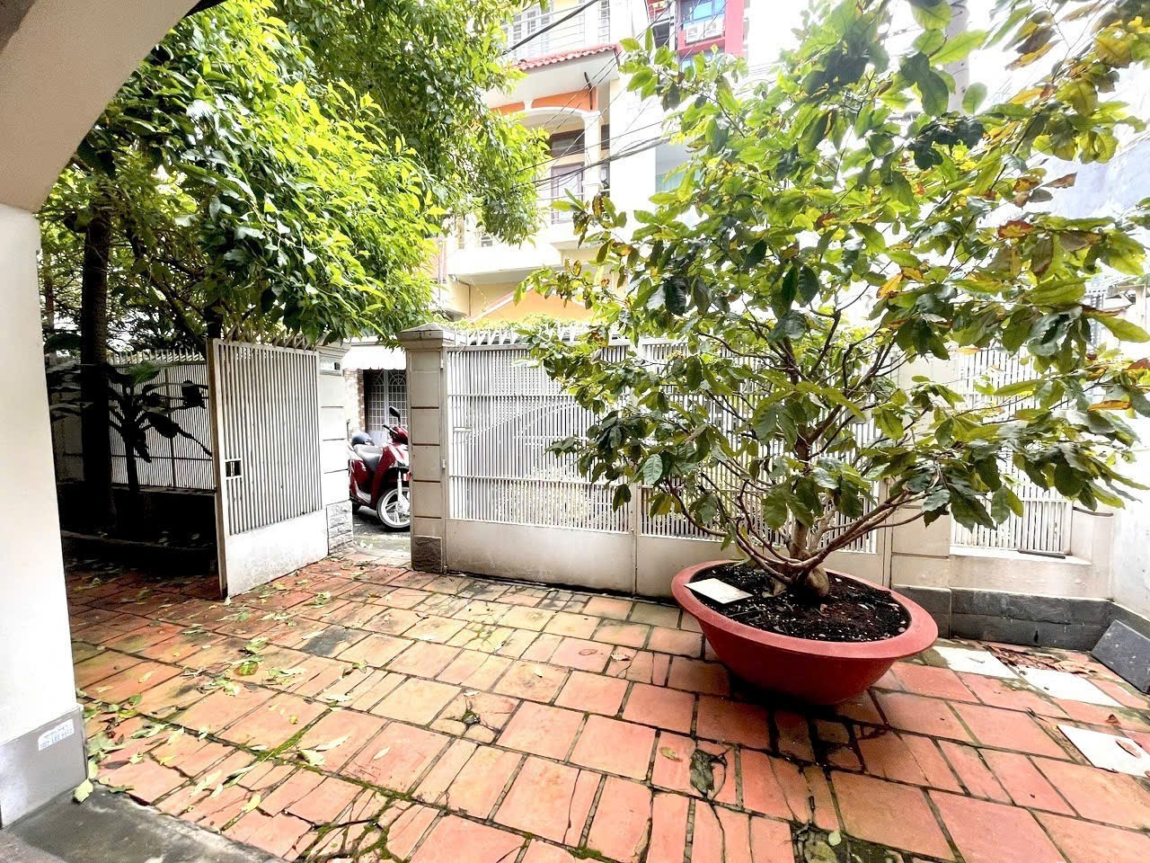 GẤP BÁN BIỆT THỰ CHÂU ÂU NGANG 10.5M - GIẢM 5.35 TỶ CHỈ CÒN 26.65 TỶ 11