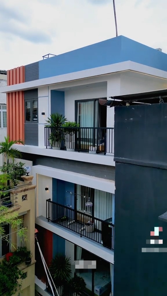 CHDV HẠNG SANG 2 MẶT TIỀN TÔN THẤT TÙNG Q1 - DÒNG TIỀN 1.2 TỶ/NĂM 18
