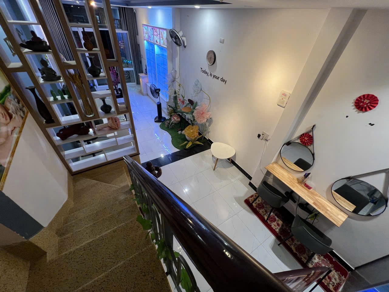 Bán nhà 3 tầng 2 mặt tiền đường Mê Linh – trung tâm TP Nha Trang – đang cho thuê spa 18tr/tháng 2