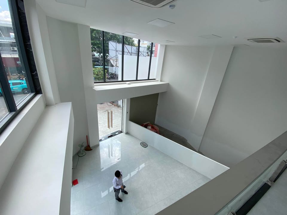 Cần bán Văn phòng đường Nơ Trang Long, Phường 12, Diện tích 277m², Giá 115 Tỷ 3