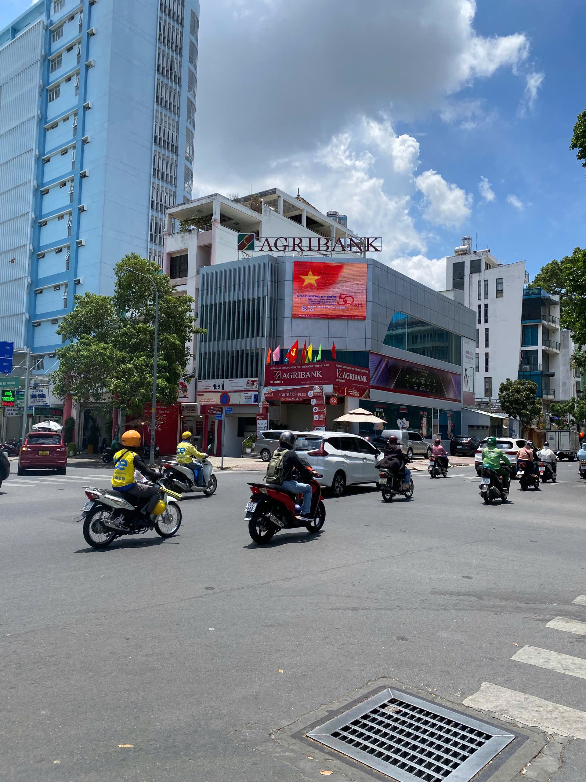 Cần bán Văn phòng đường Trần Quốc Thảo, Phường 7, Diện tích 412m², Giá 330 Tỷ 3