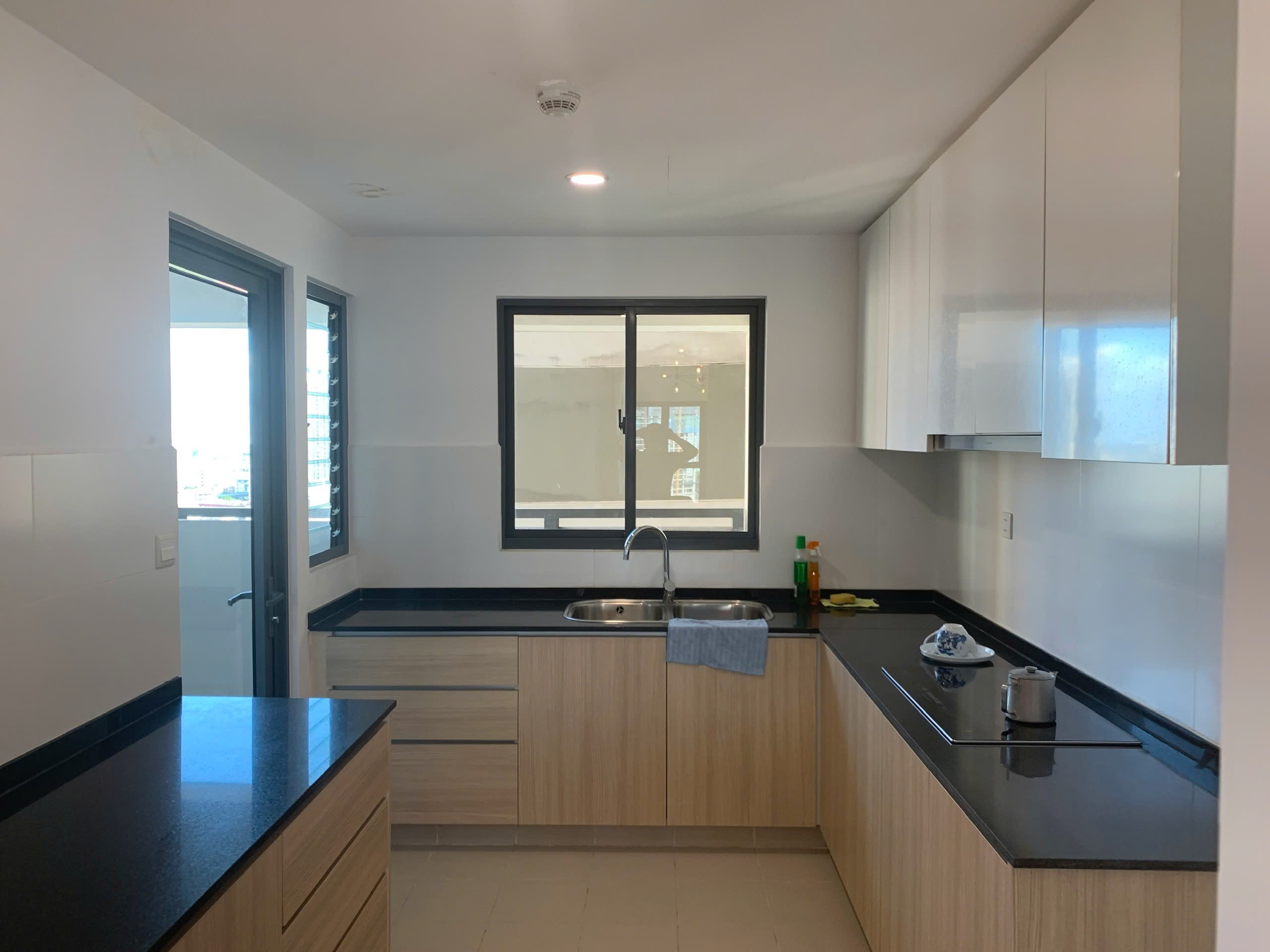 Cần bán căn hộ Mulberry Lane 3PN - 132m2, có slot oto, giá 8.x tỷ 3