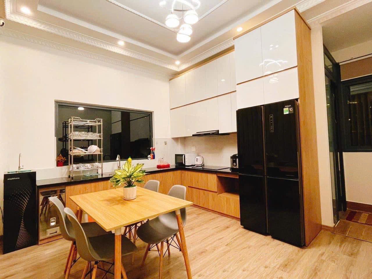 KẸT TIỀN BÁN GẤP NHÀ ĐẸP FULL NỘI THẤT – ĐƯỜNG NAM HỒ, ĐÀ LẠT GIÁ 6.2 TỶ