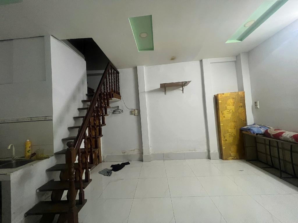 Bán nhà 24m2 Đỗ Thừa Luông 2 tầng nhỉnh 2 tỷ SHR 2