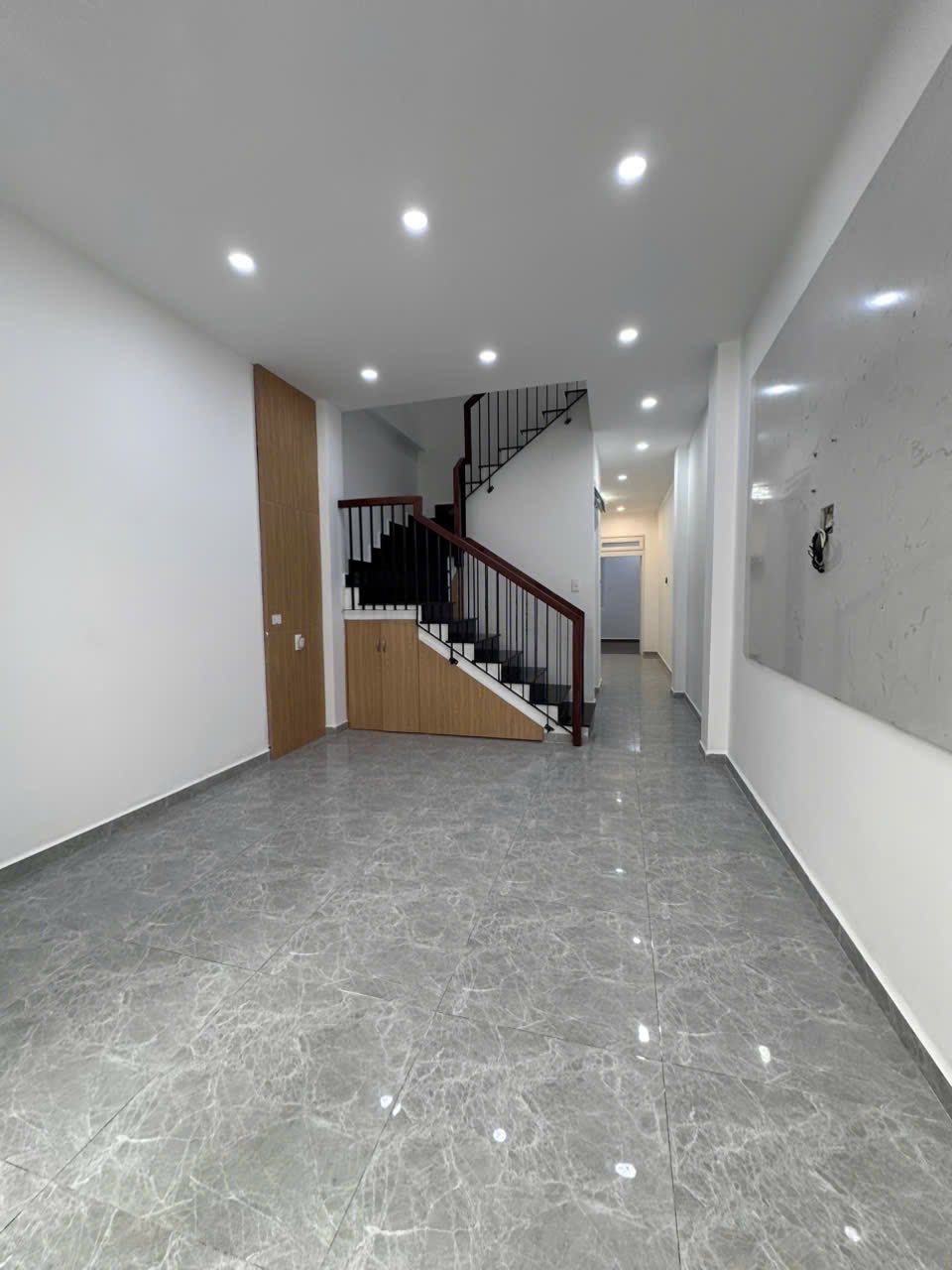 Bán Gấp Nhà Đẹp SRXD Đường Phan Chu Trinh, P.Lâm Viên - Đà Lạt ( P9 cũ ) Giá Chỉ 5.5 Tỷ