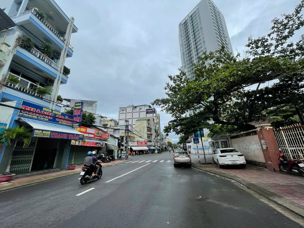 Bán nhà 3 tầng mặt tiền Phan Chu Trinh – trung tâm Nha Trang, đối diện D’Qua, cách biển 500m 3