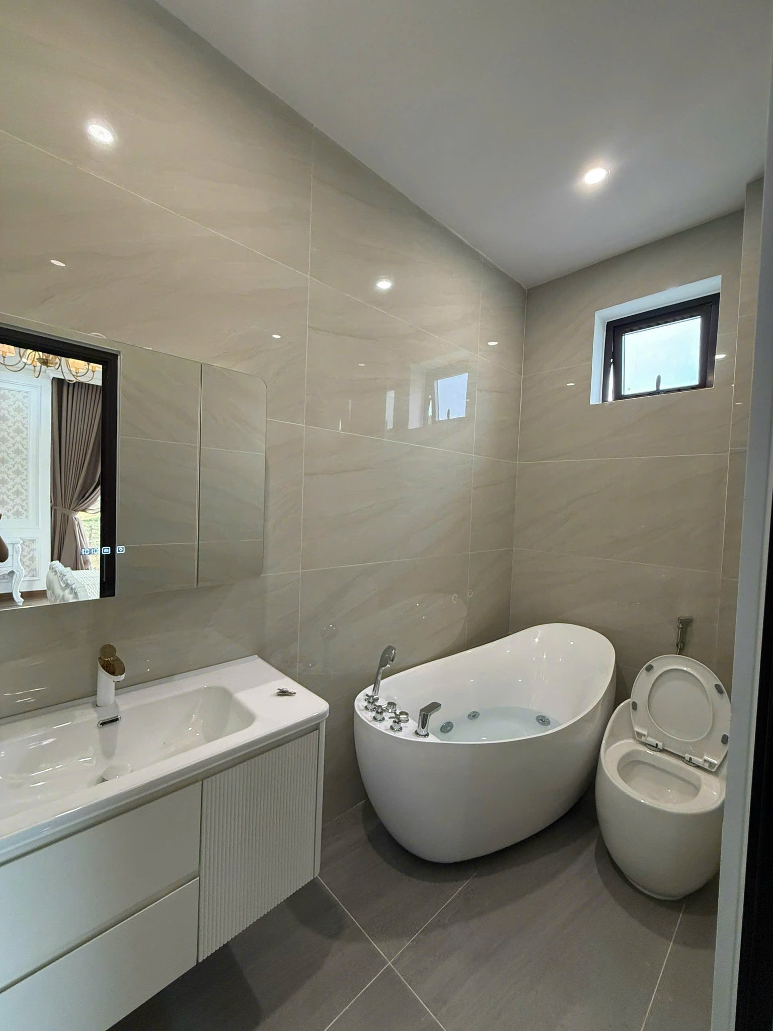 SIÊU PHẨM BIỆT THỰ CHÂU ÂU GIỮA LÒNG ĐÀ LẠT GIÁ 11 TỶ 5