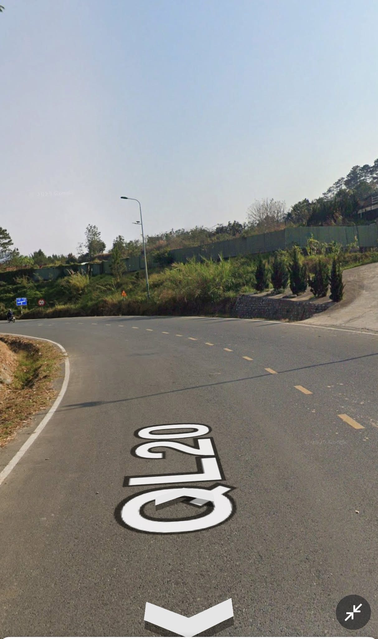 Bán Lô Đất Rộng Đẹp Có Thác – Suối – Nhà Gỗ Nghỉ Dưỡng Tuyệt Đẹp 4ha Mặt Tiền QL20