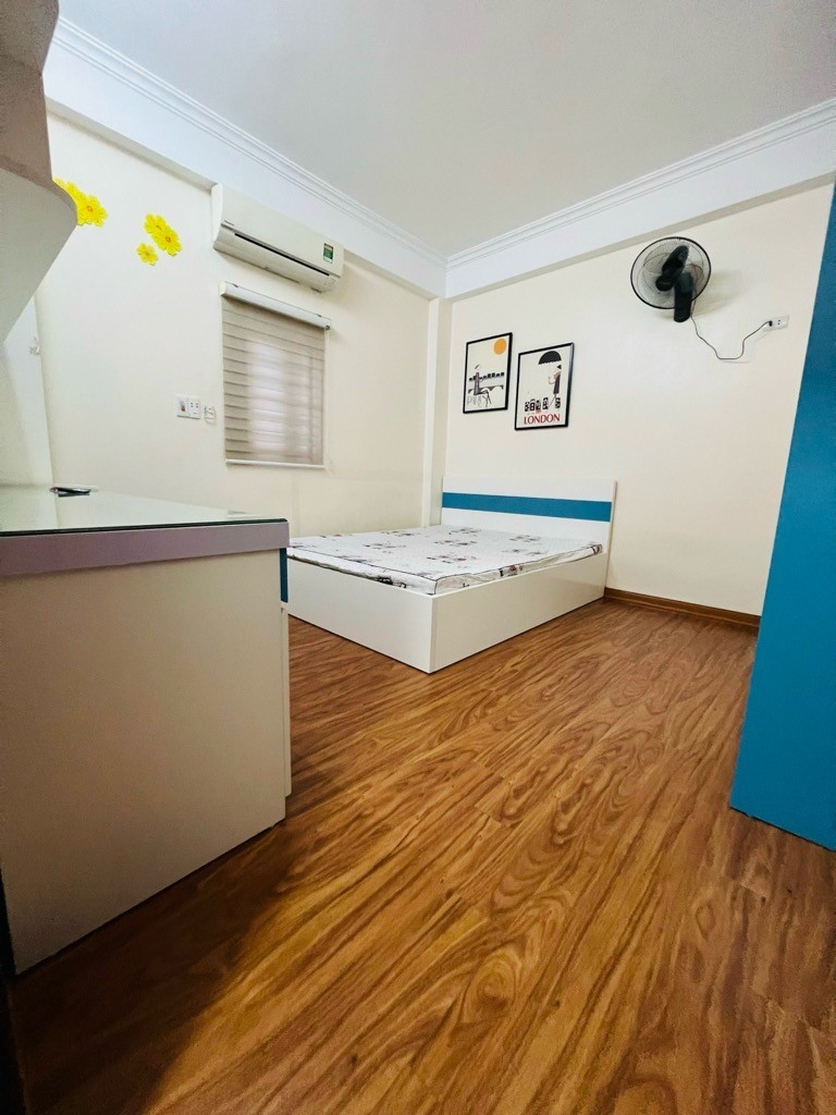 Bán nhà Lê Quang Đạo, Ngõ nông, 1 nhà ra oto, 2 thoáng, Đầy đủ tiện ích, Nhà đẹp ở luôn, 32m2x5T 5