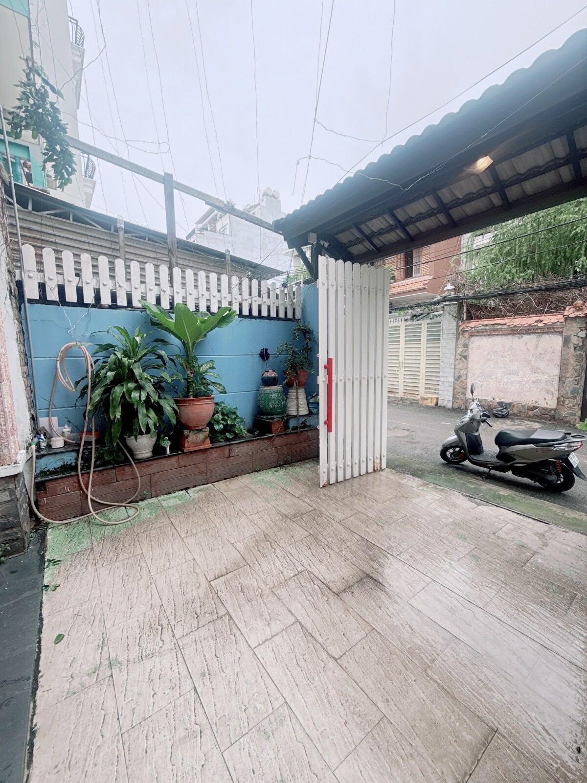 GIẢM 2.2 TỶ - NHÀ ĐẸP BÙI ĐÌNH TÚY 4 TẦNG 100M2 VUÔNG A4 - GIÁ 18.8 TỶ 9