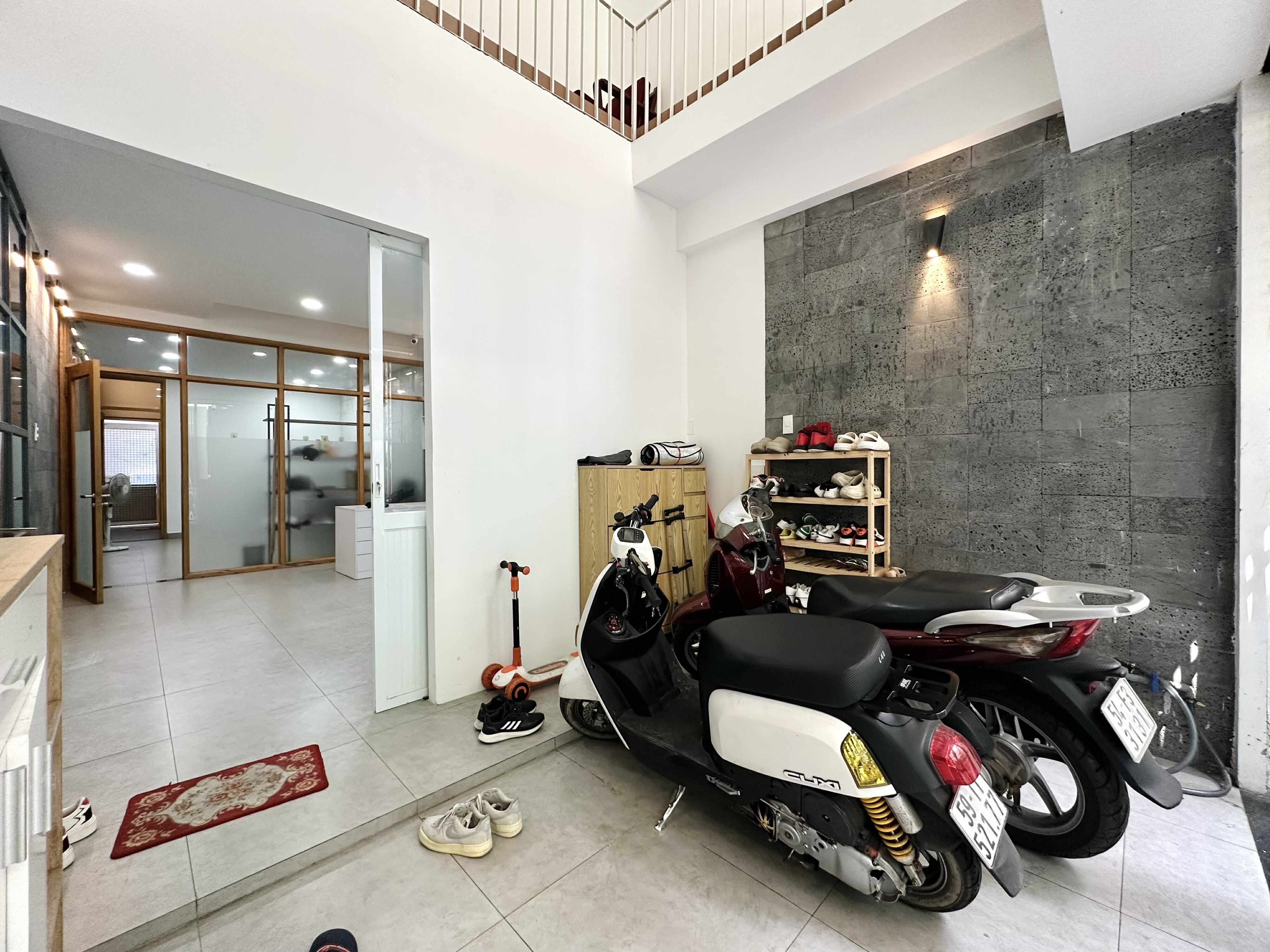 KHÔNG NHÀ BÁN - ĐỐI DIỆN NHÀ THỜ TÂN ĐỊNH, CẠNH CHỢ - NHÀ ĐẸP 5 TẦNG - 70M² (4.2x16.5) - 21.8 TỶ 28