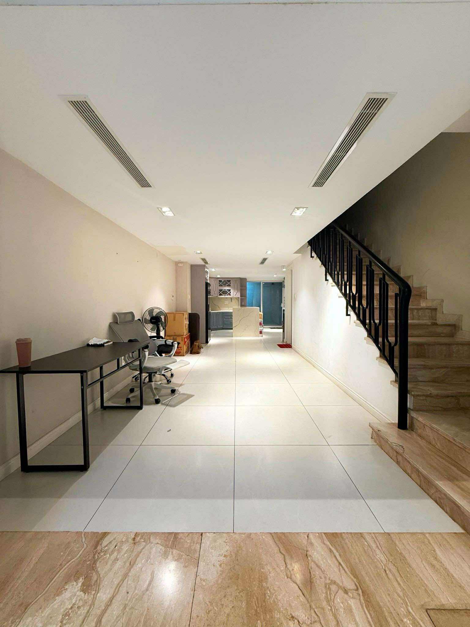HÀNG HIẾM SƯ VẠN HẠNH - NHÀ 6 TẦNG 83m2 - THIỆN CHÍ BÁN GIẢM 3.1 TỶ 19