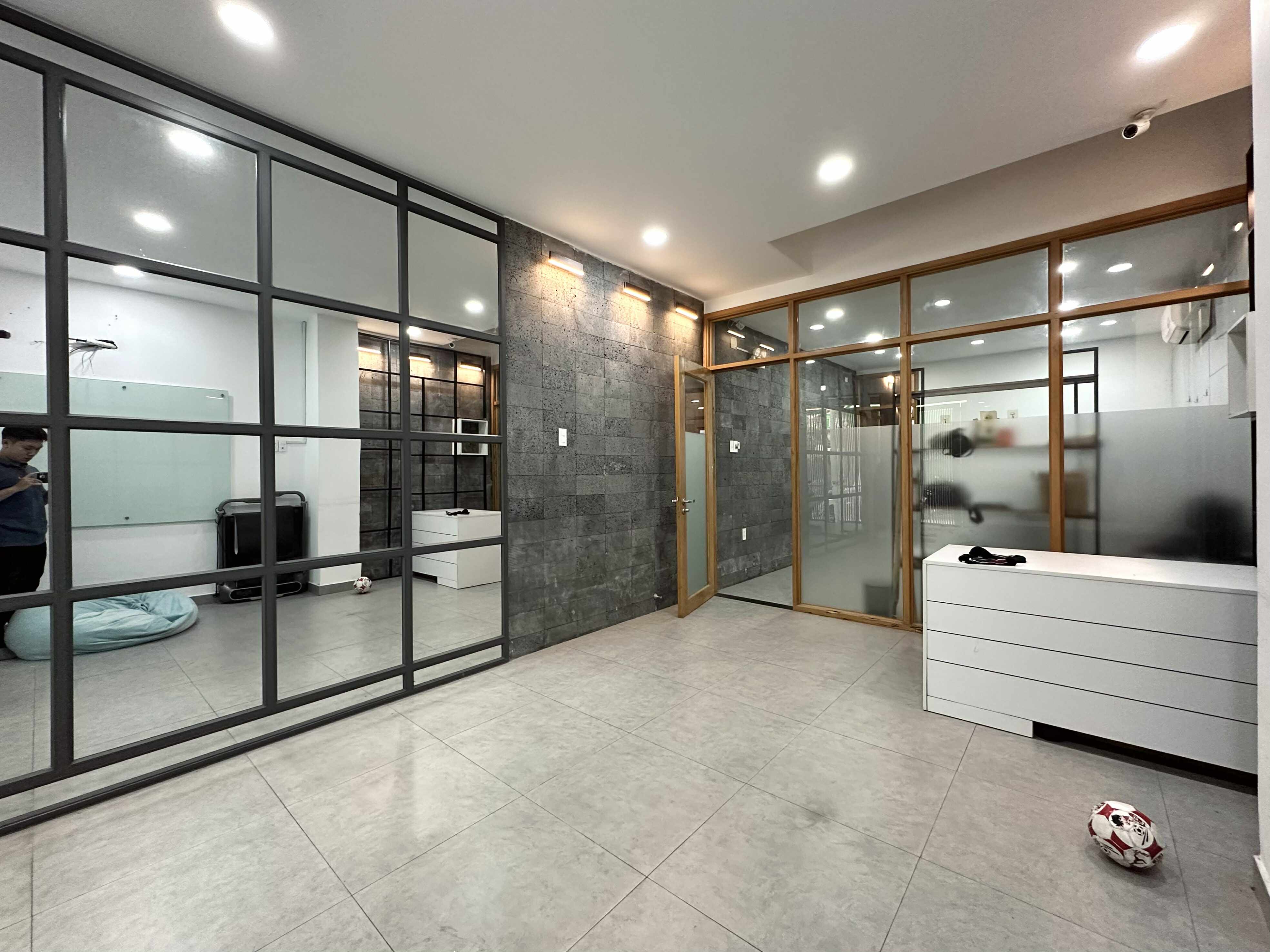 KHÔNG NHÀ BÁN - ĐỐI DIỆN NHÀ THỜ TÂN ĐỊNH, CẠNH CHỢ - NHÀ ĐẸP 5 TẦNG - 70M² (4.2x16.5) - 21.8 TỶ 29