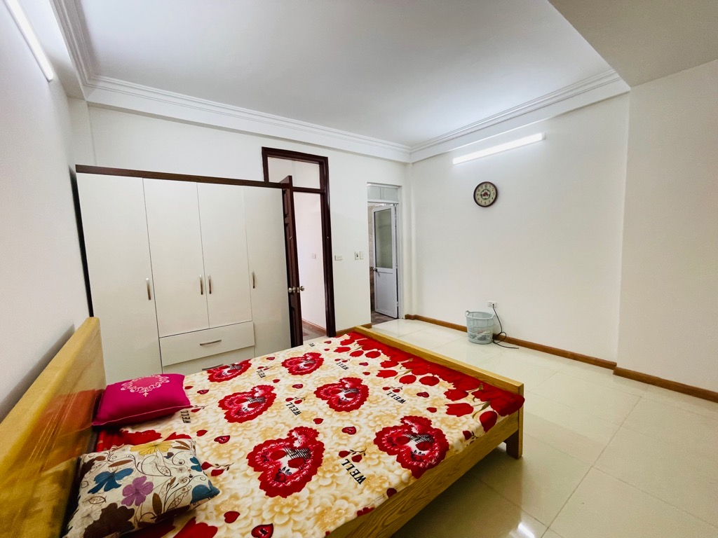 Bán nhà 5 tầng phố Lê Quang Đạo chỉ nhỉnh 7 tỷ, Ngõ rộng thoáng, Đầy đủ tiện ích, Nhà đẹp ở luôn 4