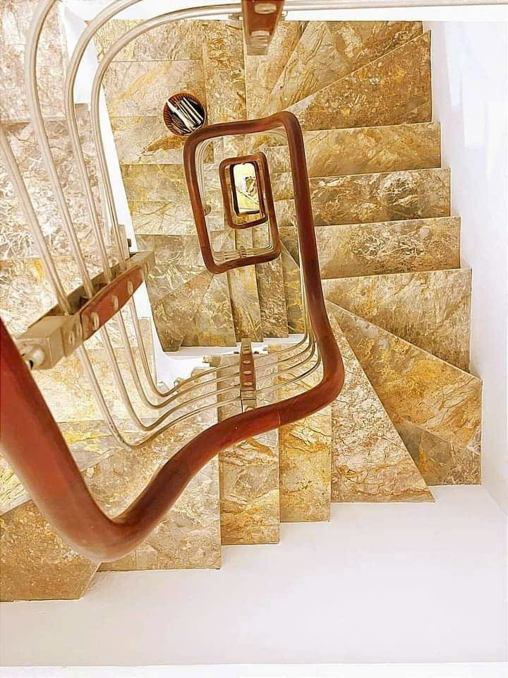 Tôi chủ nhà Cho thuê nhà mới, căn góc, 96m2_ 5T; vỉa hè, Đào Tấn-30 Tr 2