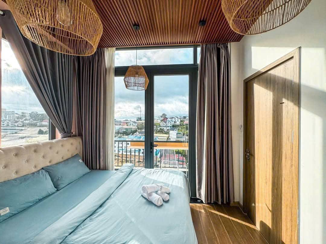 BÁN GẤP VILLA VIEW ĐẸP ĐƯỜNG TRỊNH HOÀI ĐỨC, ĐÀ LẠT GIÁ 13.9 TỶ 2