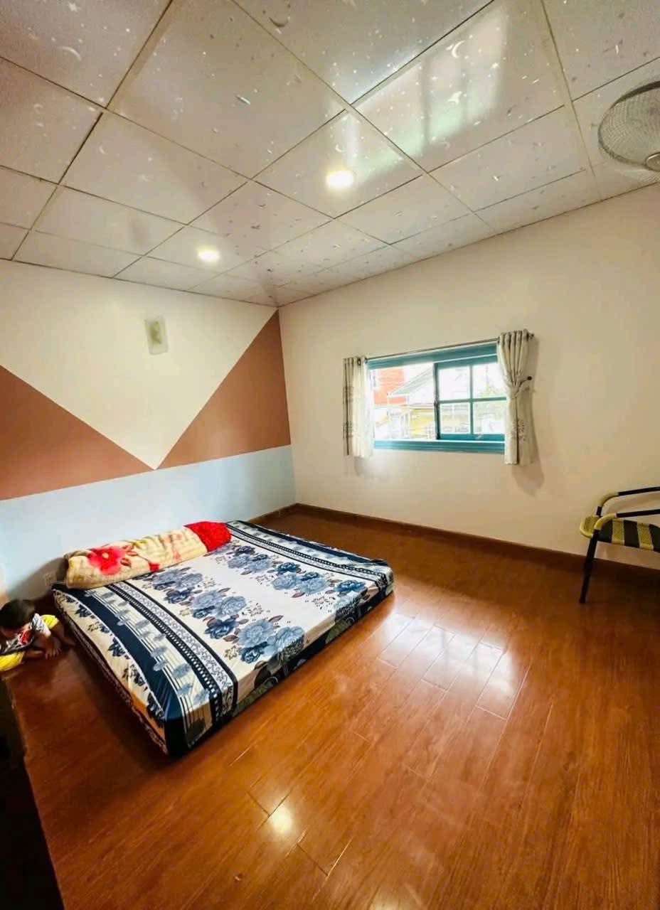 KẸT TIỀN BẤN GẤP GẤP NHÀ GẦN TRUNG TÂM Đường Trần Hưng Đạo – P. Xuân Hương – Đà Lạt Giá Chỉ 6.5 Tỷ 3