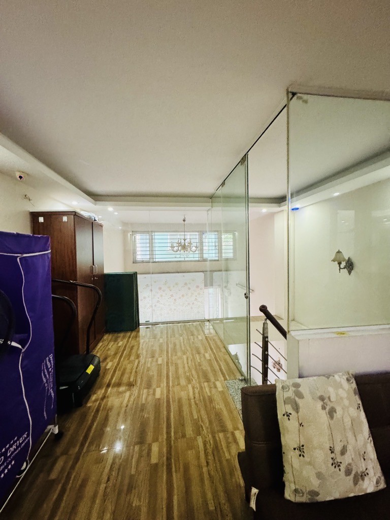 Bán nhà Phú Diễn, Phân lô, Oto vào nhà, 2 thoáng, Dân trí cao, Ngõ thông, Kinh doanh, 60m2 4