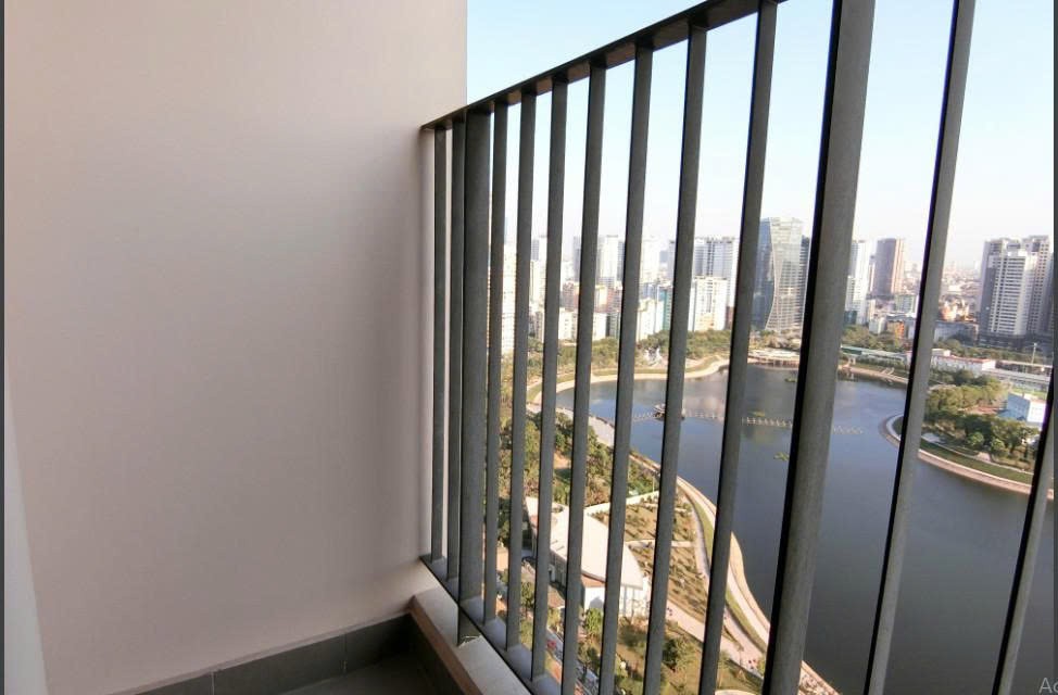 BÁN GẤP VINHOMES D'CAPITALE 81m2, 2PN, view hồ điều hòa 2